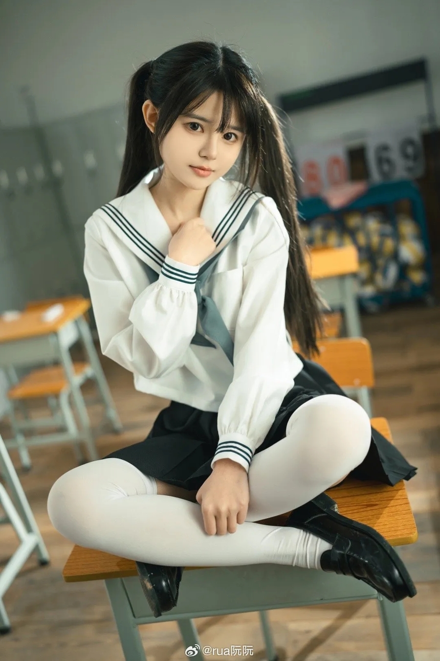 rua阮阮 授课中,超赞的coser小姐姐