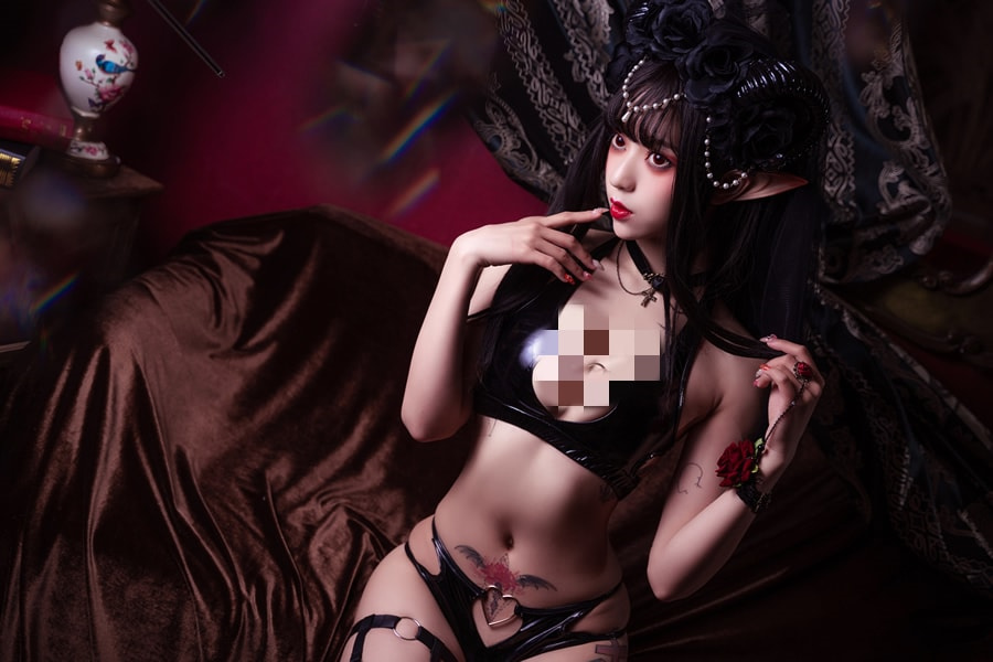舞小喵个人资料,从跳舞主播到地狱女王的蜕变!