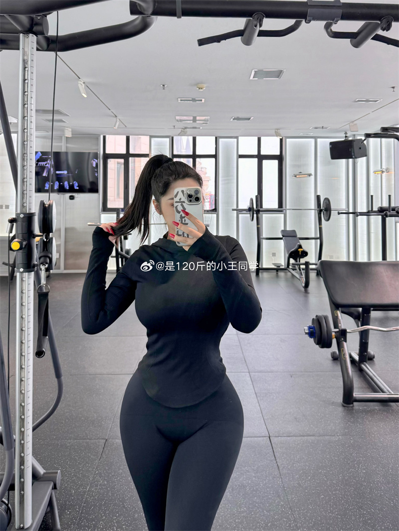 120斤的小王同学微密图片免费鉴赏