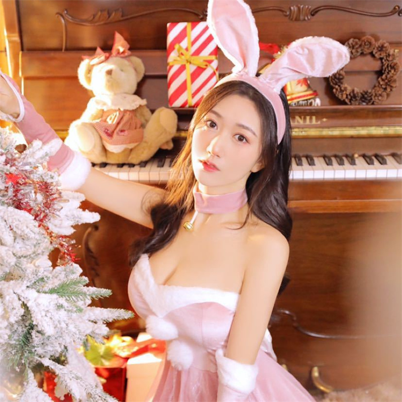 小玉吃果冻微密图片合集分享,她的早期图片有什么魔力