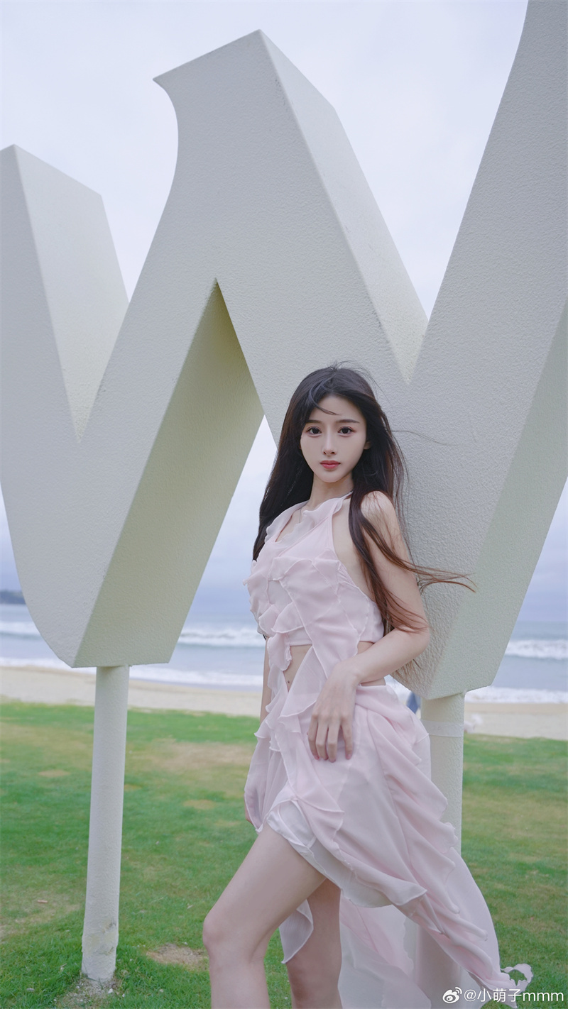 小萌子微密图片分享,颜值女神的魅力特写