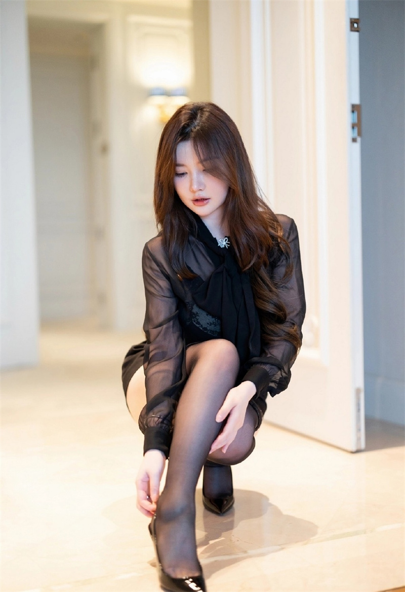 糯美子所有图片分享,享受极致的视觉体验