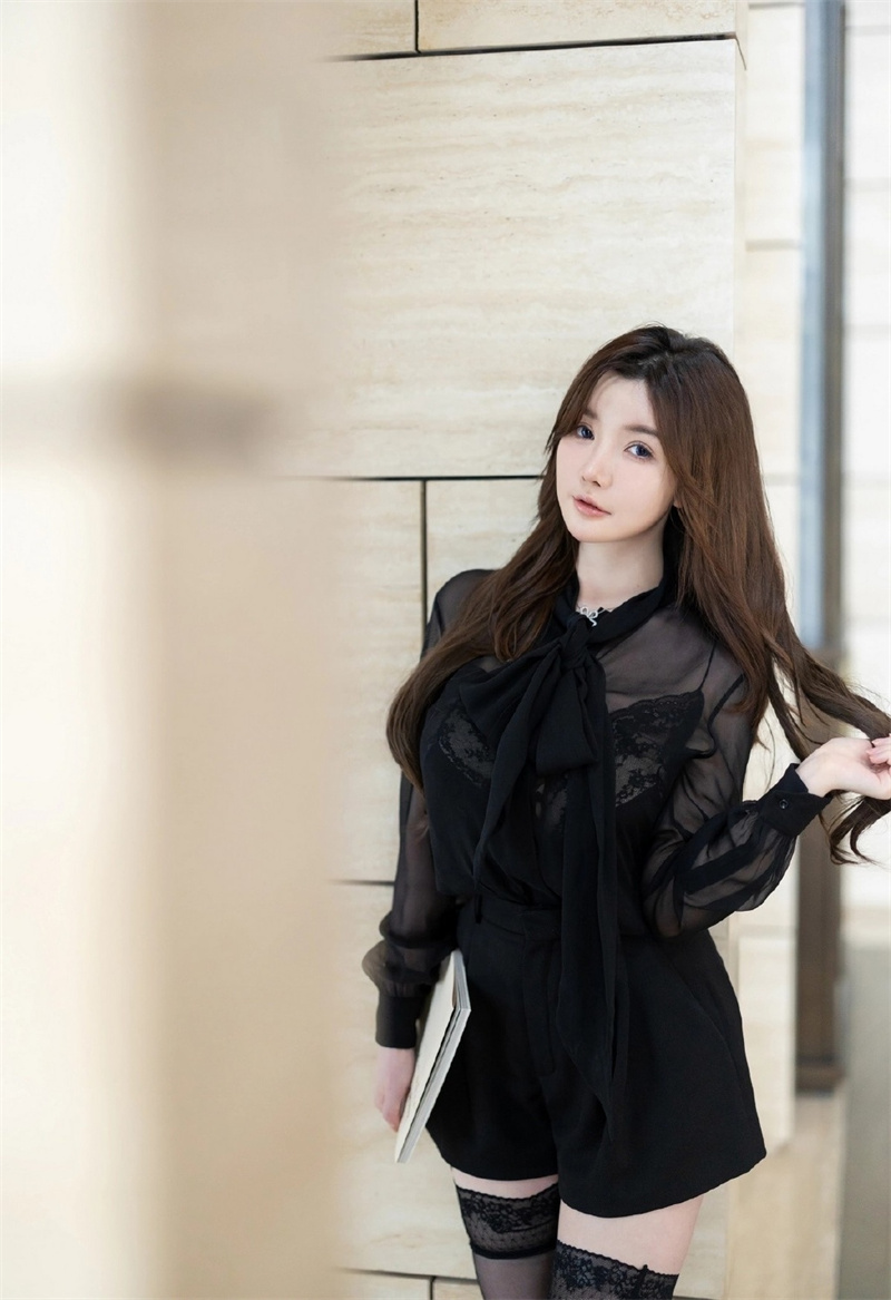 糯美子所有图片分享,享受极致的视觉体验