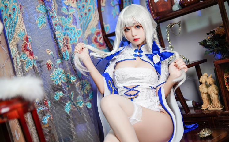 日奈娇旗袍，三款旗袍摄影作品赏析