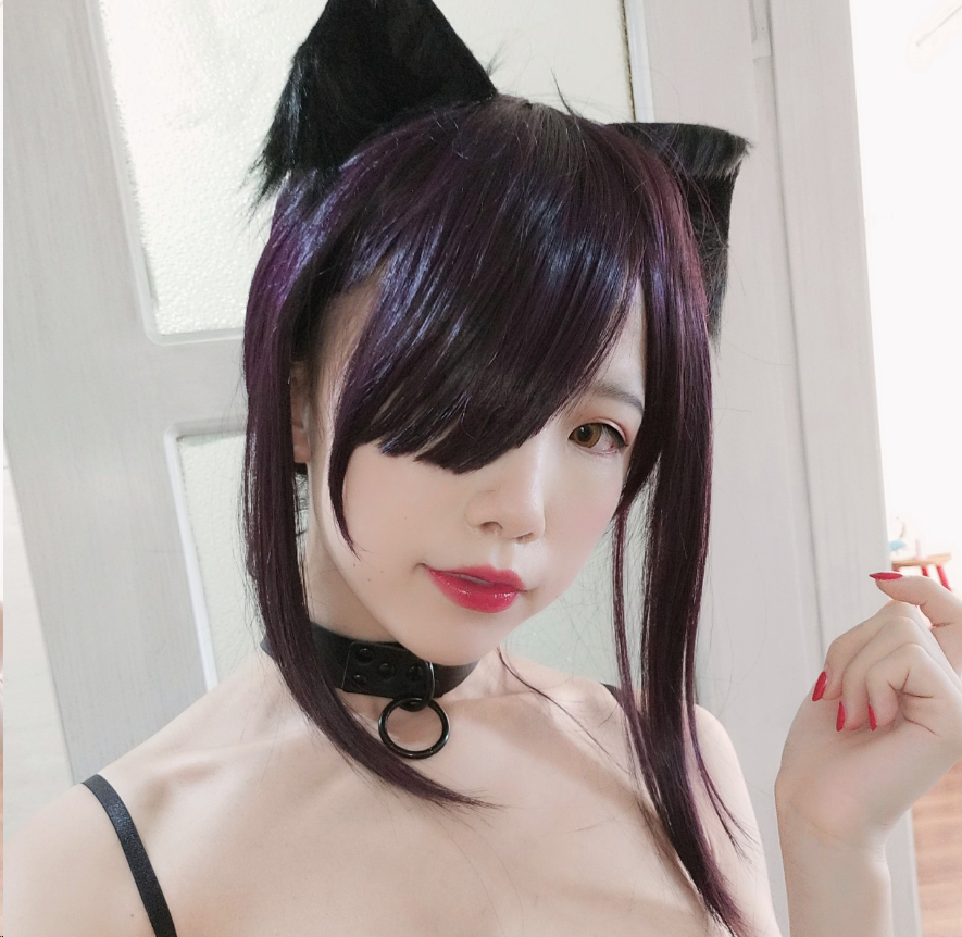 水淼aqua《黑白猫》,精品cos摄影作品赏析插图4 水淼aqua《黑白猫》,精品cos摄影作品赏析