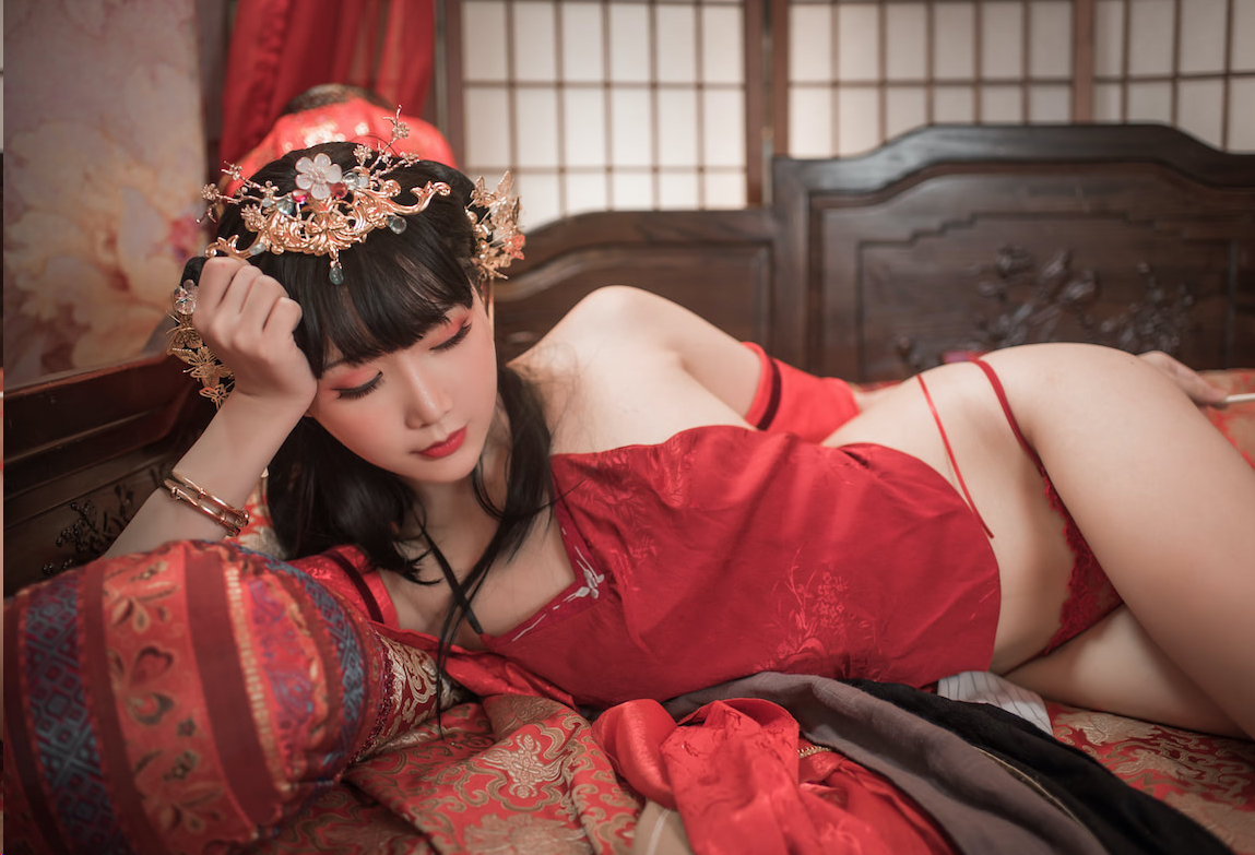 面饼仙儿cos逸仙，超美中式风格作品赏析