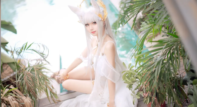 花柒Hana《白金cos泳装》精品摄影作品赏析