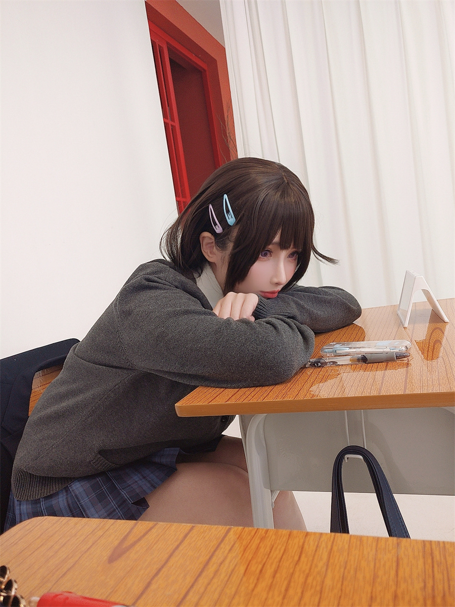 【震撼登场】rioko凉凉子的牛头人系列作品带你领略COS界的绝美与惊喜！