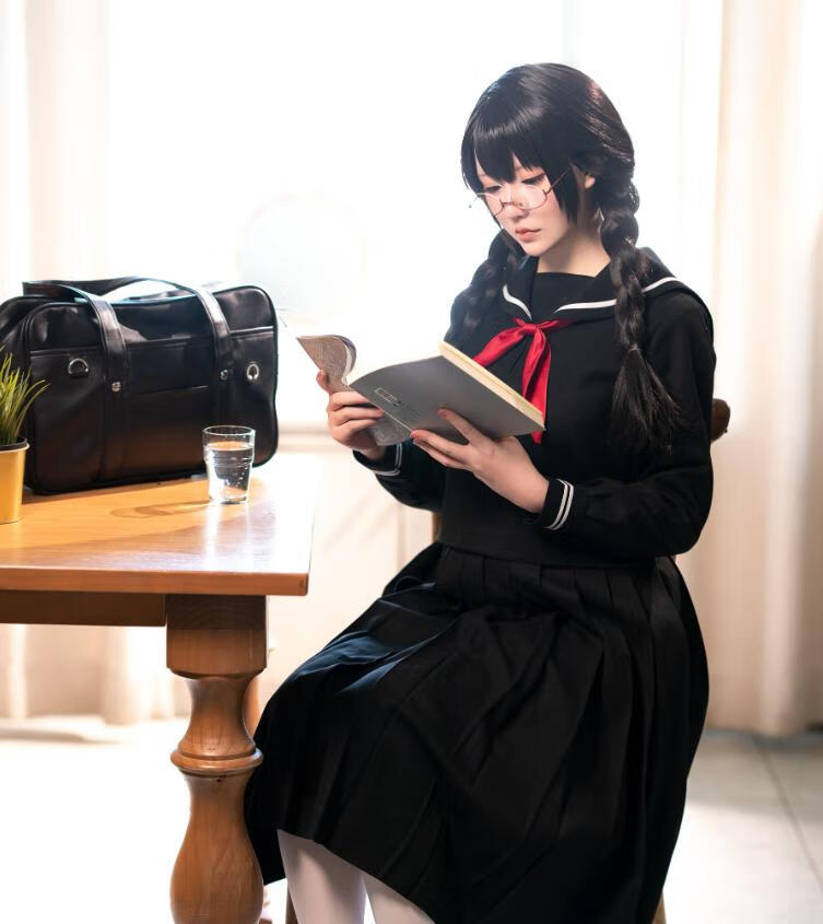 星之迟迟小姐姐的故事：《放课后的图书委员》