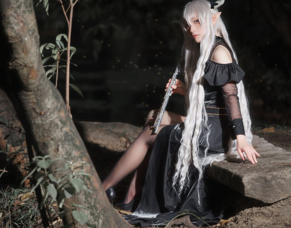 Cien恩恩小姐姐cosplay《明日方舟》闪灵,绝美可爱双重魅力!插图2 Cien恩恩小姐姐cosplay《明日方舟》闪灵,绝美可爱双重魅力!