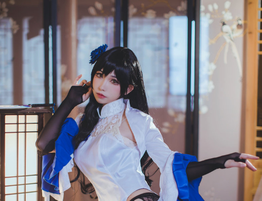 衣衣小姐姐cos《玉玲珑》:勾魂旗袍,美艳绝伦!插图1 衣衣小姐姐cos《玉玲珑》:勾魂旗袍,美艳绝伦!