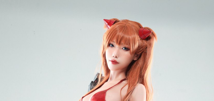 eliza喵喵cos作品《asuka》赏析