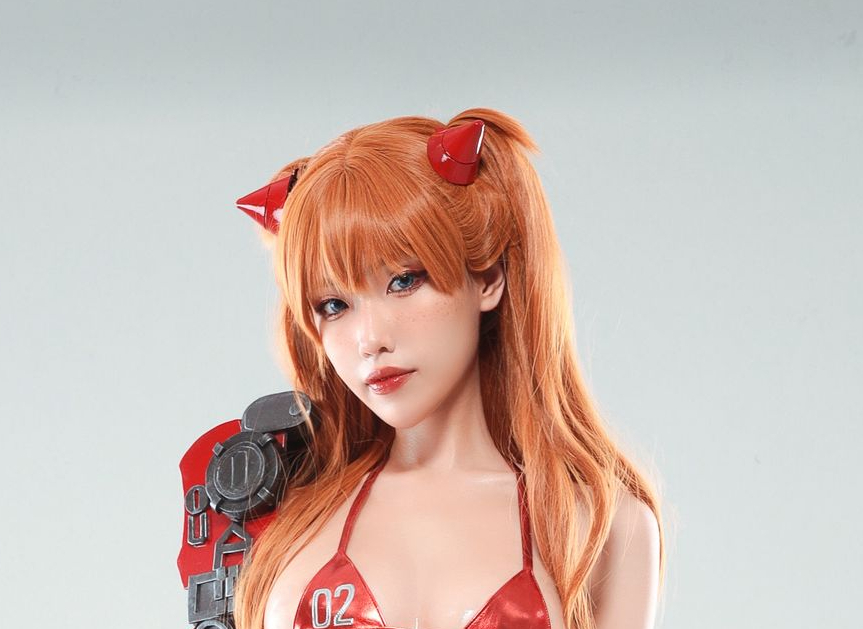 eliza喵喵cos作品《asuka》赏析