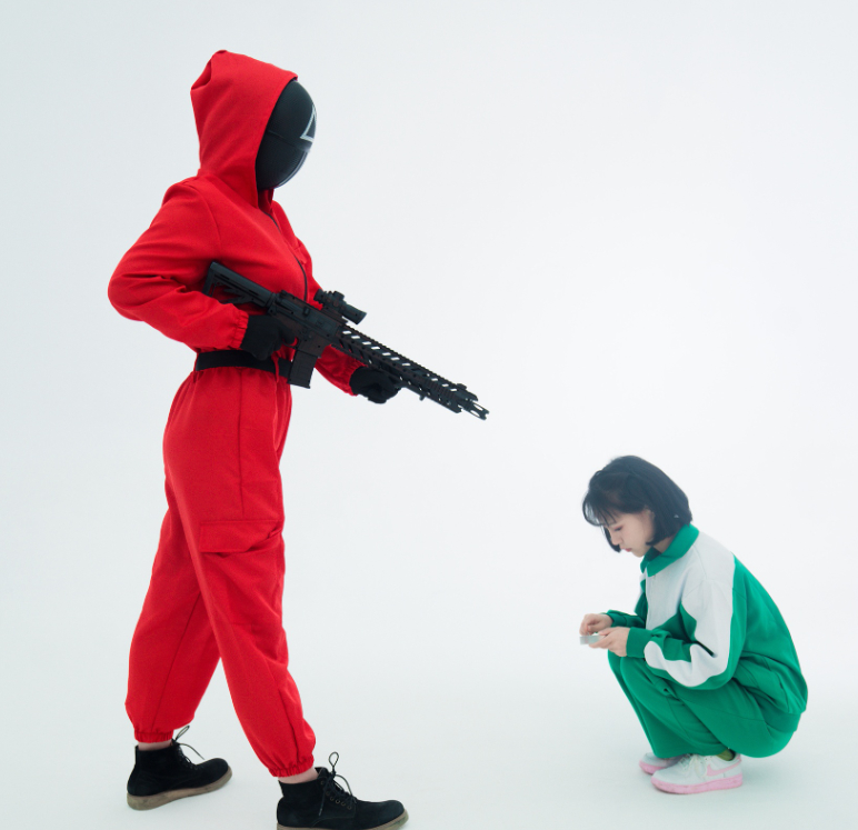 《鱿鱼游戏X碰糖游戏》——星澜是澜澜叫澜妹呀和晕崽Zz小姐姐的绝妙合作插图2 《鱿鱼游戏X碰糖游戏》——星澜是澜澜叫澜妹呀和晕崽Zz小姐姐的绝妙合作