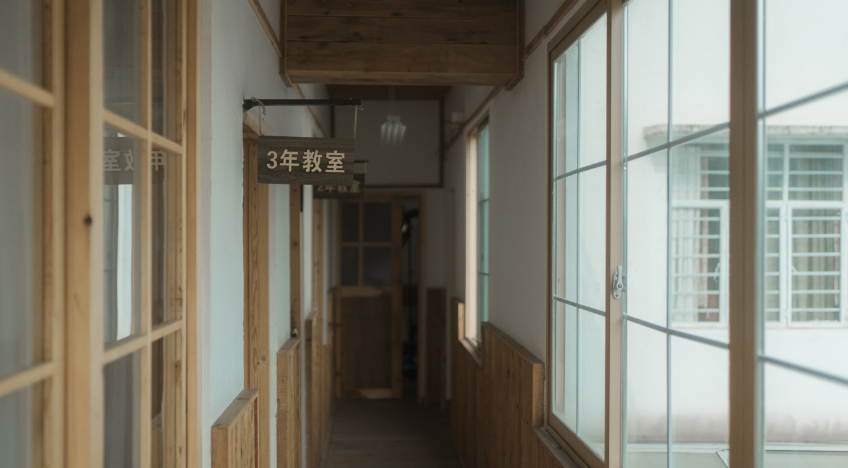 西园寺南歌《与班长的游戏》作品赏析——探索青春校园爱情世界