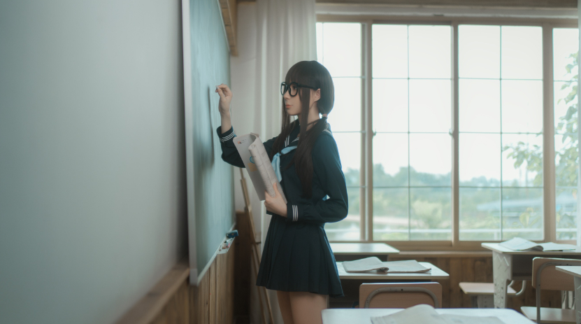 西园寺南歌《与班长的游戏》作品赏析——探索青春校园爱情世界