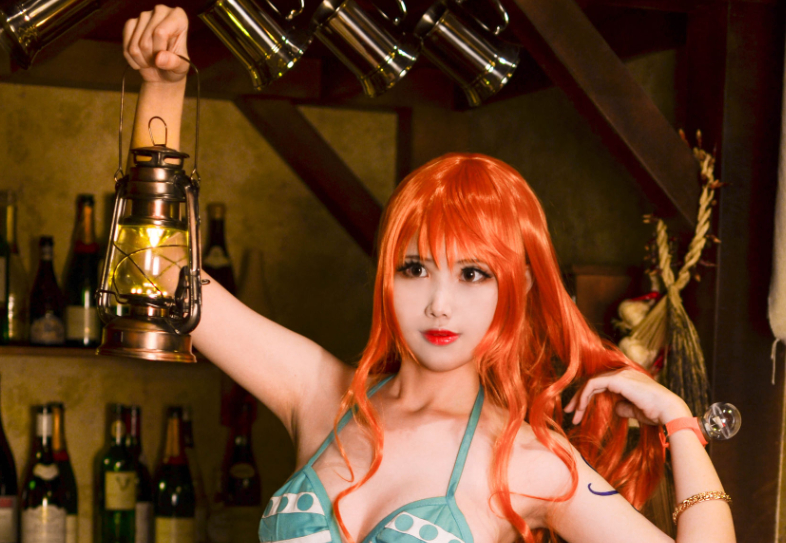 魅力满满的kaya萱《娜美》cosplay,让你仿佛置身于《ONE PIECE》世界!插图 魅力满满的kaya萱《娜美》cosplay,让你仿佛置身于《ONE PIECE》世界!