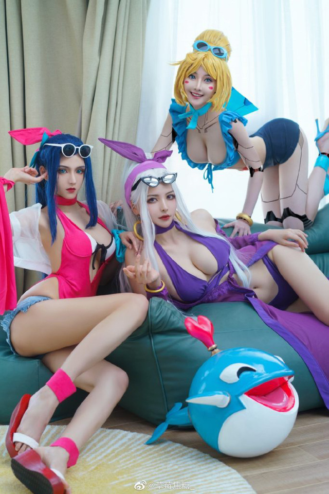 Coser草莓焦糖_在《英雄联盟》中展示了黑暗女王辛德拉的美丽 Coser草莓焦糖_在《英雄联盟》中展示了黑暗女王辛德拉的美丽