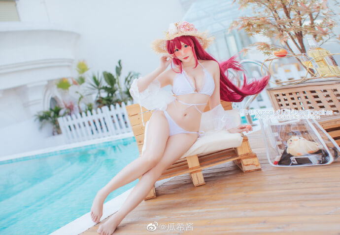 碧蓝航线COSPLAY:瓜希酱cos絮库夫,身穿纯白比基尼秀身材 碧蓝航线COSPLAY:瓜希酱cos絮库夫,身穿纯白比基尼秀身材