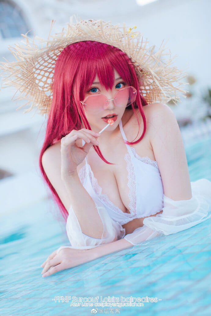 碧蓝航线COSPLAY:瓜希酱cos絮库夫,身穿纯白比基尼秀身材 碧蓝航线COSPLAY:瓜希酱cos絮库夫,身穿纯白比基尼秀身材