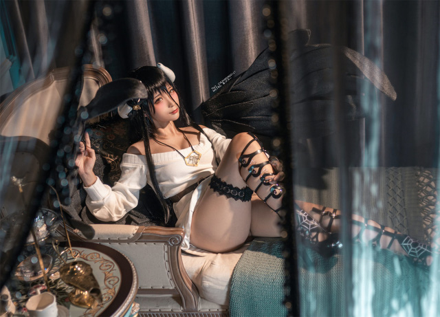 蠢沫沫 cos 《不死者之王》中的“魔女”雅儿贝德 [蠢沫沫 cos 图集]