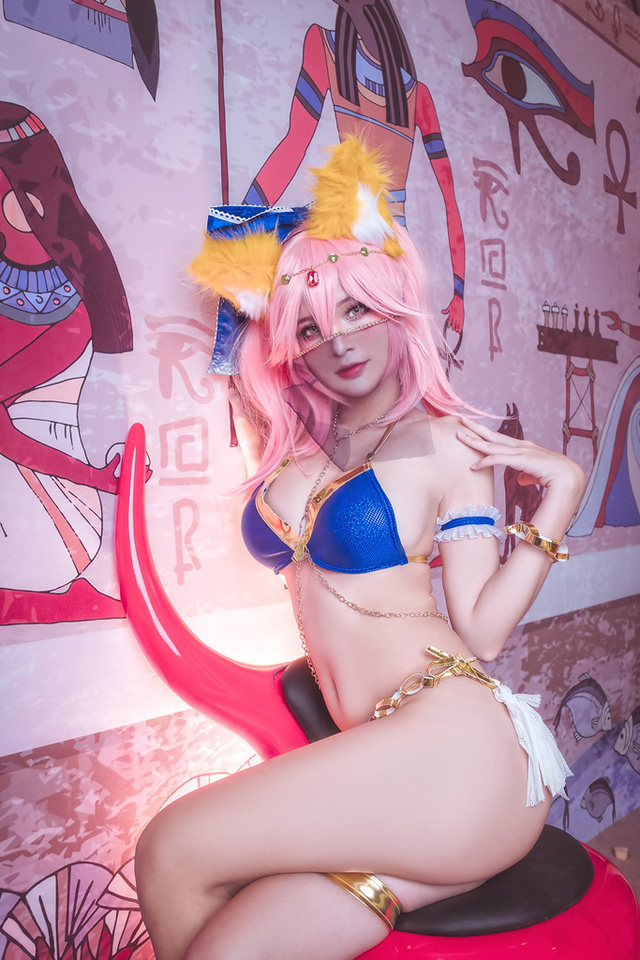 coser@Azami 化身的“九尾狐”玉藻前,让兄弟们兴奋不已 coser@Azami 化身的“九尾狐”玉藻前,让兄弟们兴奋不已