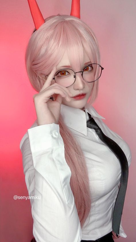 千夜未来cos作品 | 千夜未来(Senya Miku)cos 电锯美人 Makima 千夜未来cos作品 | 千夜未来(Senya Miku)cos 电锯美人 Makima