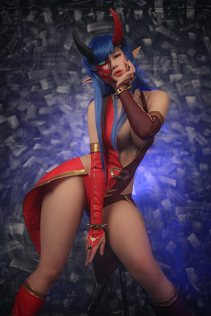 韩国 coser Doremi 变身《仙境传说RO》中的艾斯恩魔女 Zealotus 韩国 coser Doremi 变身《仙境传说RO》中的艾斯恩魔女 Zealotus