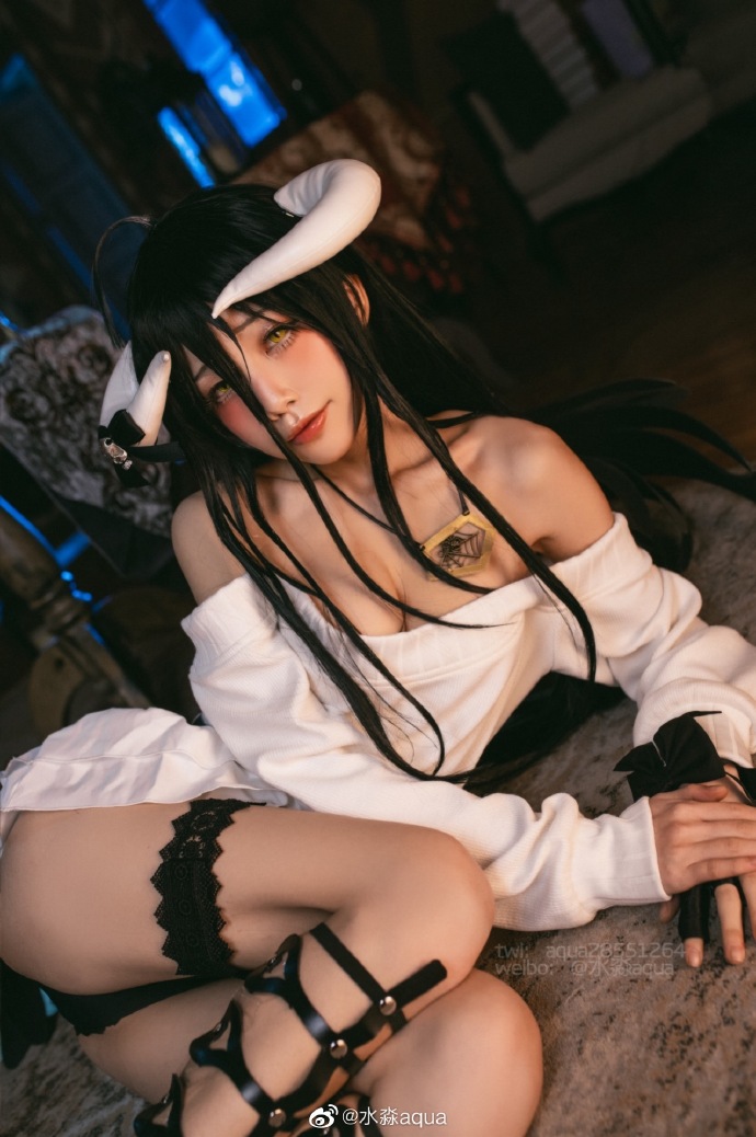 水淼aquaCOS合集 | 水淼aqua“比基尼版”雅儿贝德cos图集