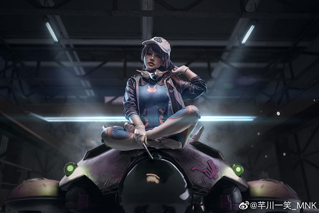 芊川一笑_MNK cos 作品 | 芊川一笑_MNK《守望先锋》D.Va 的 cos 图集 芊川一笑_MNK cos 作品 | 芊川一笑_MNK《守望先锋》D.Va 的 cos 图集