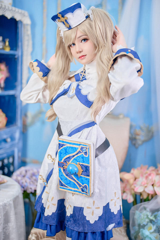 芭芭拉cosplay | coser Joyce_lin2x在《原神》中变身“闪耀偶像”芭芭拉 芭芭拉cosplay | coser Joyce_lin2x在《原神》中变身“闪耀偶像”芭芭拉