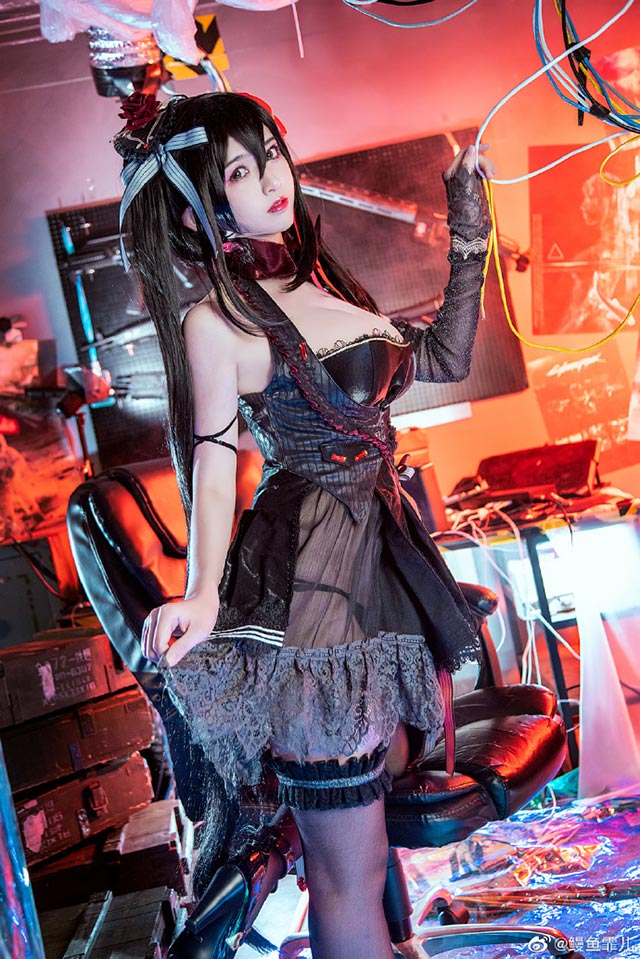 鳗鱼霏儿cos图集 |  鳗鱼霏儿在《碧蓝航线》cos大凤