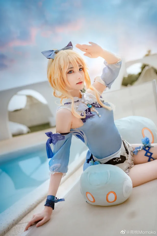 南桃Momoko cos作品 | 南桃Momoko在《原神》cos琴，美丽迷人