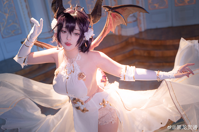 黑龙贯通cos作品 | 黑龙贯通在《碧蓝幻想》cos“龙姬 ”古蕾娅 黑龙贯通cos作品 | 黑龙贯通在《碧蓝幻想》cos“龙姬 ”古蕾娅