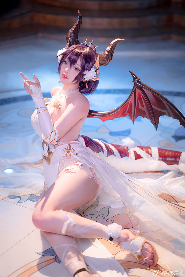 黑龙贯通cos作品 | 黑龙贯通在《碧蓝幻想》cos“龙姬 ”古蕾娅 黑龙贯通cos作品 | 黑龙贯通在《碧蓝幻想》cos“龙姬 ”古蕾娅