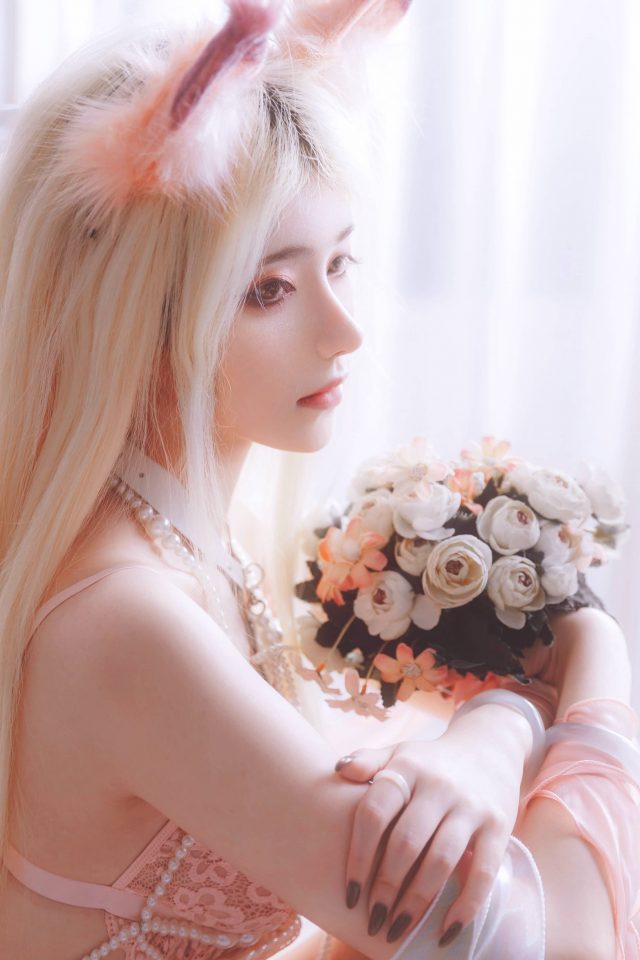 南桃Momoko cos作品 |“狐狸与蔷薇”cospaly，性感迷人