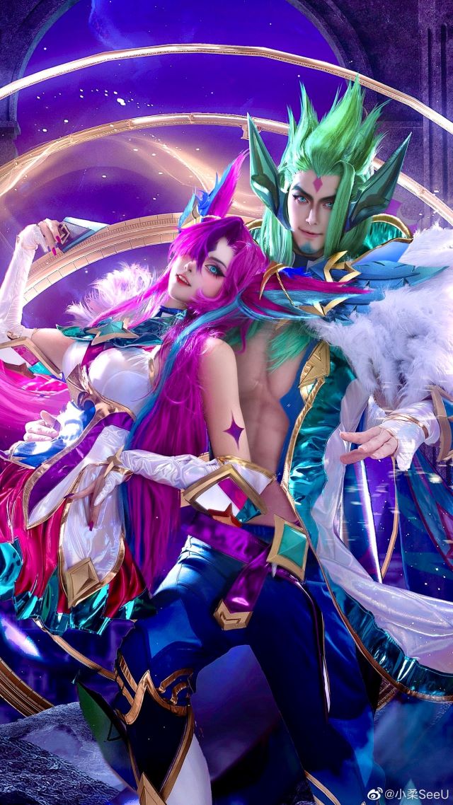 小柔SeeU和W小小白W在《英雄联盟》cos霞洛(Xayah-Rakan) 小柔SeeU和W小小白W在《英雄联盟》cos霞洛(Xayah-Rakan)