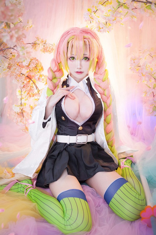 Mon夢_monpink在《鬼灭之刃》中的一系列kimetu no yaiba cosplay Mon夢_monpink在《鬼灭之刃》中的一系列kimetu no yaiba cosplay