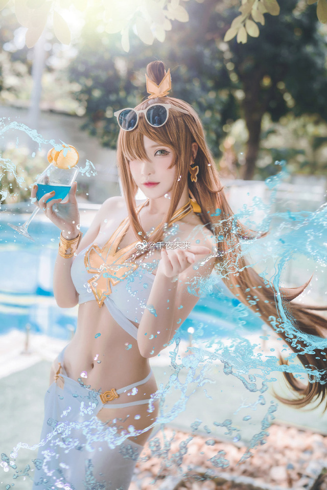 “火影女忍者”cosplay： 谁才是最性感的女王？