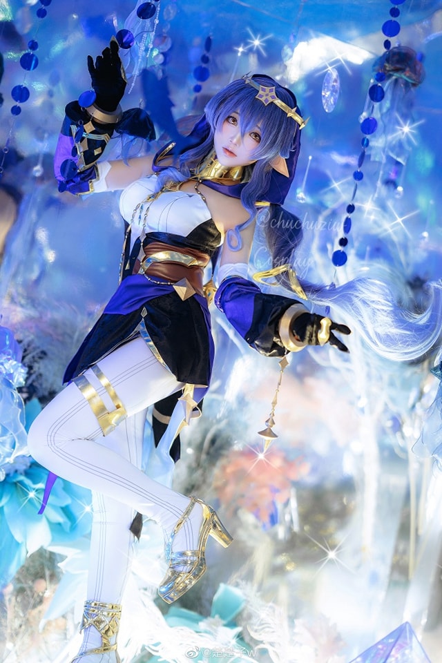 coser@楚楚子w化身《原神》的新角色莱依拉Layla coser@楚楚子w化身《原神》的新角色莱依拉Layla
