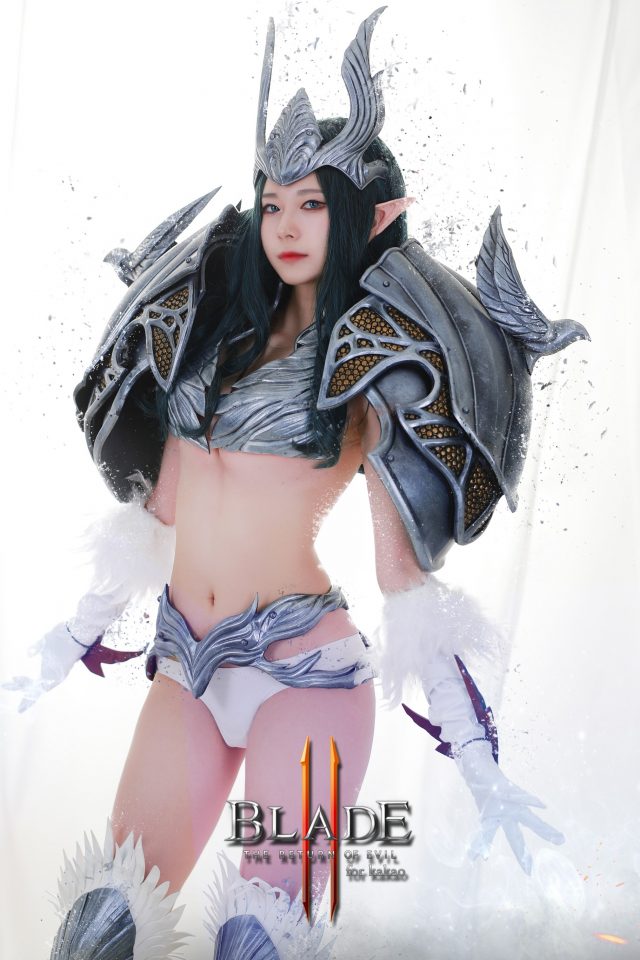 《刀锋战记II:邪恶回归》| Blade II cosplay:美丽的邪恶回归 《刀锋战记II:邪恶回归》| Blade II cosplay:美丽的邪恶回归