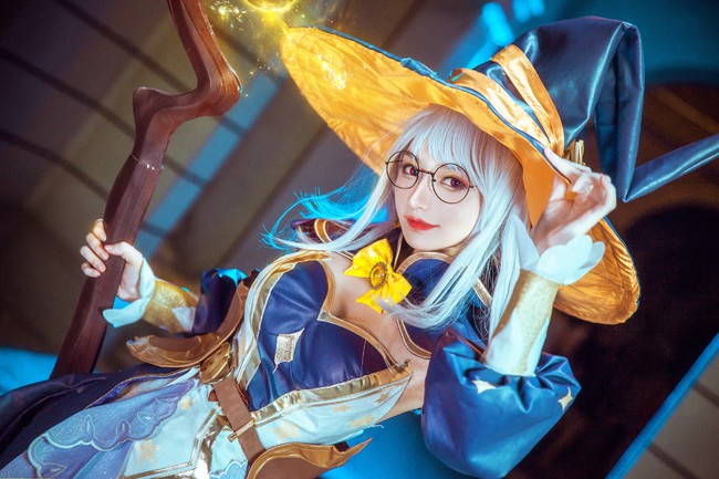 coser@阿喵_帅不过三秒在《王者荣耀》化身“幻想奇妙夜”王昭君 coser@阿喵_帅不过三秒在《王者荣耀》化身“幻想奇妙夜”王昭君