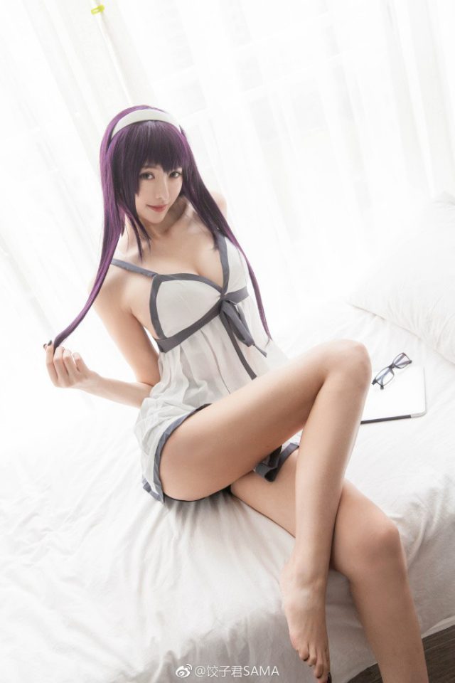 coser@饺子君SAMA在《路人女主的养成方法》中化身霞丘诗羽