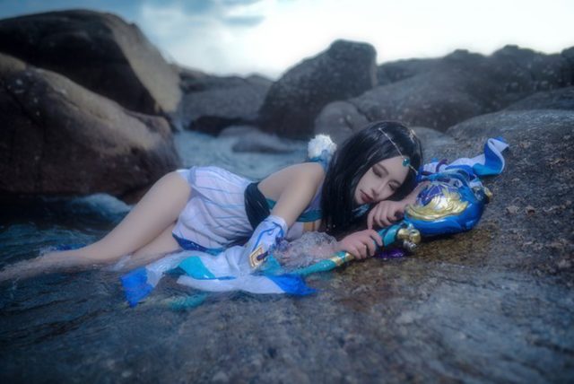 coser@_Azusaa_在《阴阳师》化身美丽的“占卜师”八百比丘尼 coser@_Azusaa_在《阴阳师》化身美丽的“占卜师”八百比丘尼