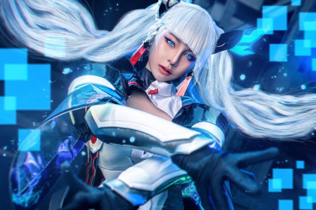 泰国女coser@pang3pong在《传说对决》中化身“龙影忍者”爱里