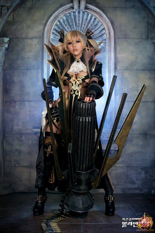 韩国“螺旋猫”成员Tasha的性感华丽《百万亚瑟王》COSPLAY 韩国“螺旋猫”成员Tasha的性感华丽《百万亚瑟王》COSPLAY