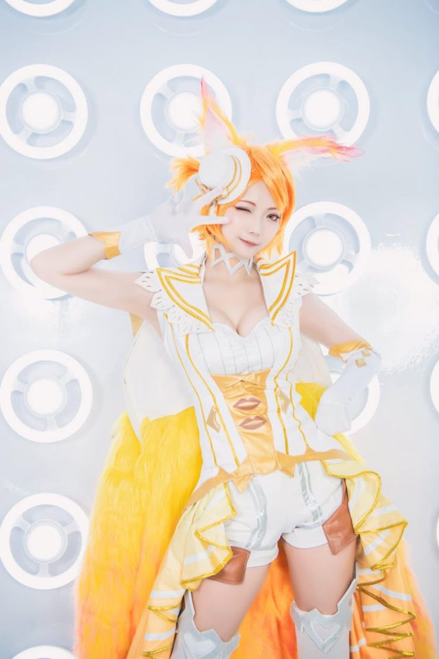 台湾coser@蕾菈Laira化身《传说对决》中的“九尾狐”莉莉安Liliana 台湾coser@蕾菈Laira化身《传说对决》中的“九尾狐”莉莉安Liliana