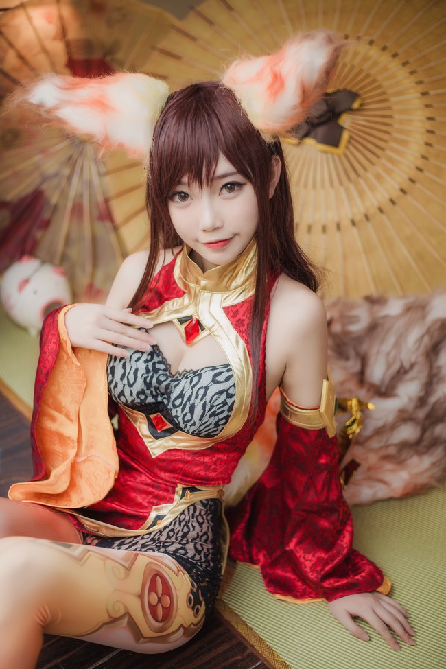 coser@大肉丸Amiee在《王者荣耀》中化身“少女阿狸”妲己 coser@大肉丸Amiee在《王者荣耀》中化身“少女阿狸”妲己
