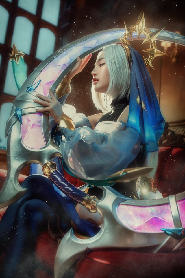 泰国女coser将美丽迷人的“伴月舞者” 叶娜带到了现实生活中 泰国女coser将美丽迷人的“伴月舞者” 叶娜带到了现实生活中