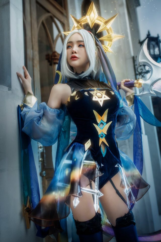 泰国女coser将美丽迷人的“伴月舞者” 叶娜带到了现实生活中 泰国女coser将美丽迷人的“伴月舞者” 叶娜带到了现实生活中